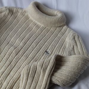 Abercrombie & Fitch Beige Turtleneck Sweater
